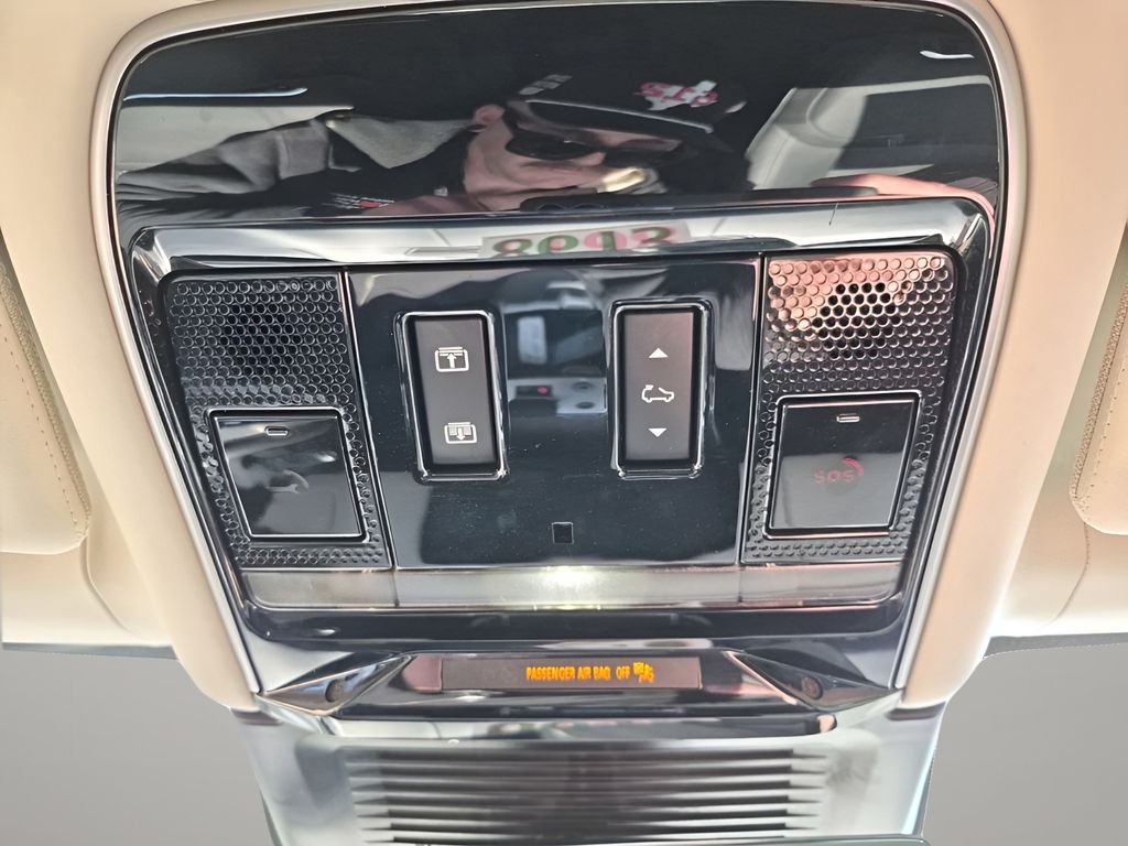 Used Car 2023 Land Rover Range Rover  Autobiography For Sale Under $110,000 In Austin, Texas