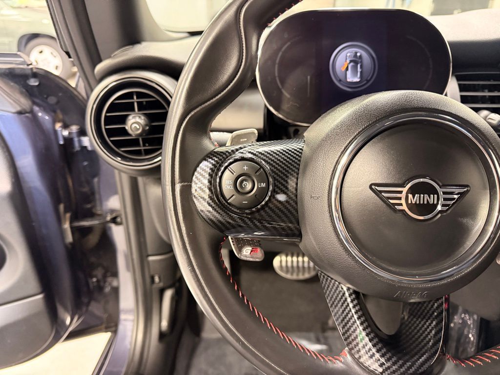 Thumbnail: 2021 MINI Cooper - 13