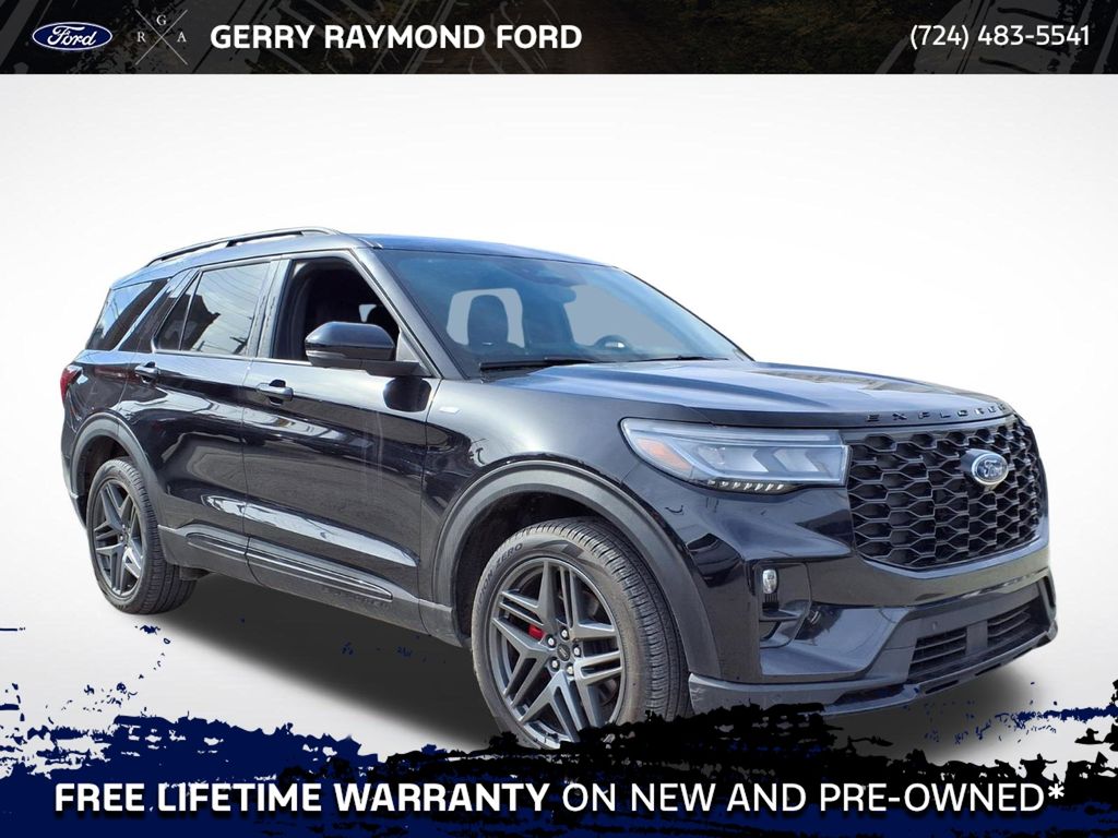 2025 Ford Explorer ST-Line AWD