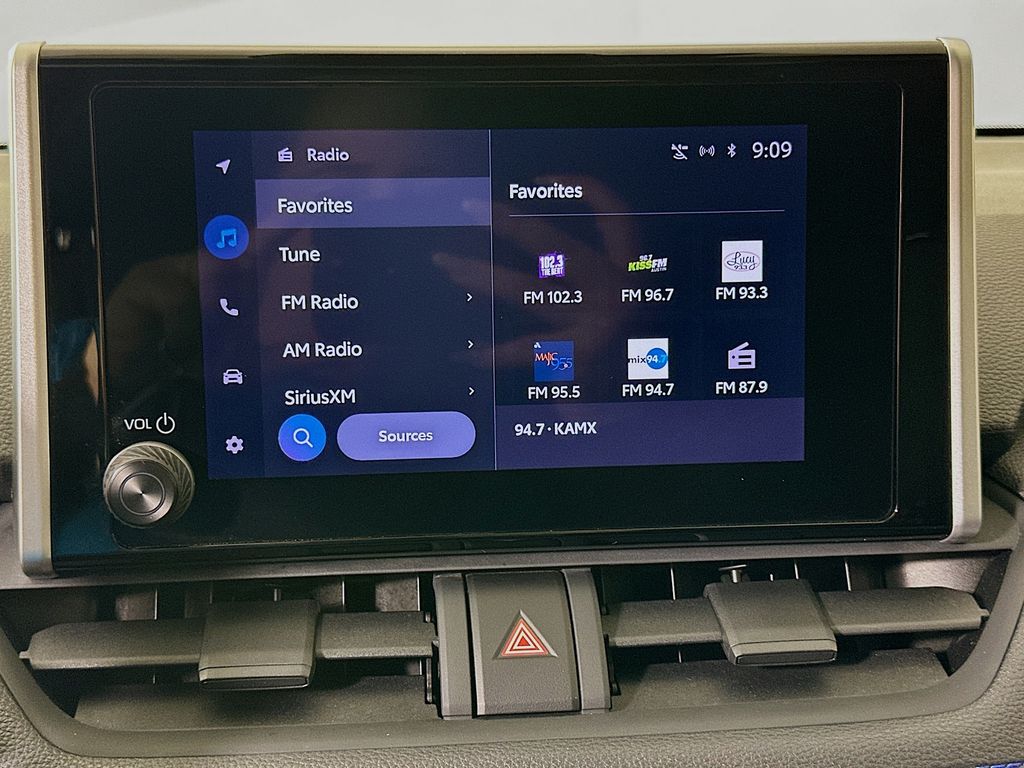 Thumbnail: 2023 Toyota RAV4 - 15