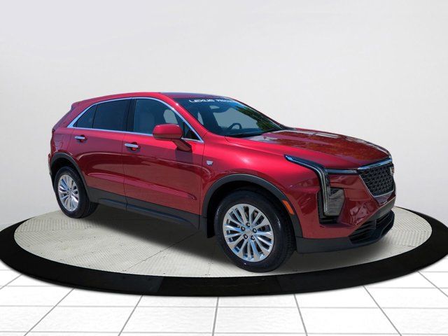 2024 Cadillac XT4 Luxury