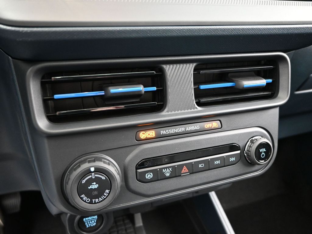 2025 Ford Maverick Lobo