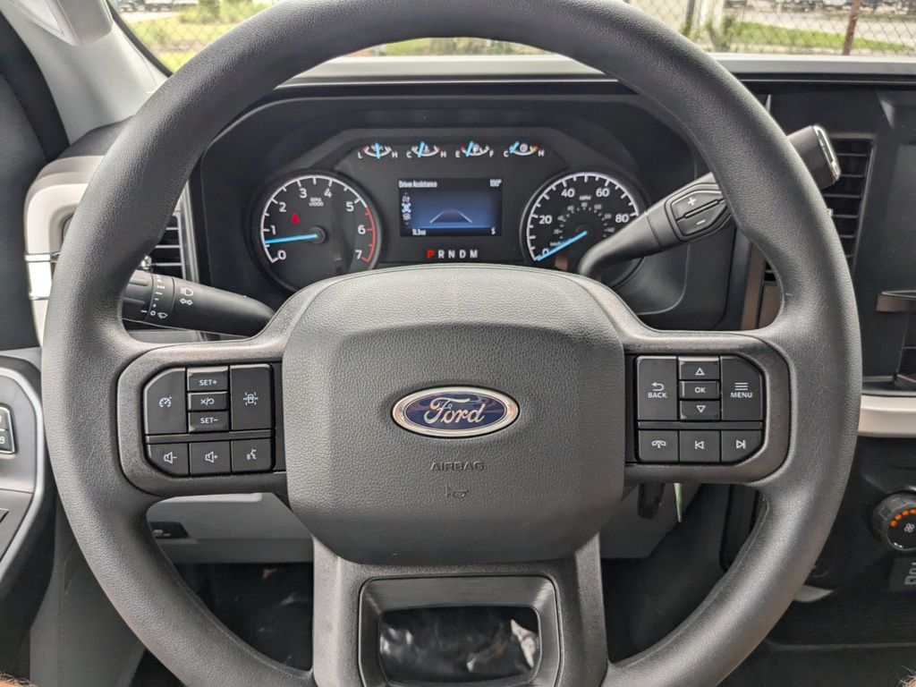 2025 Ford F-350 Super Duty XLT