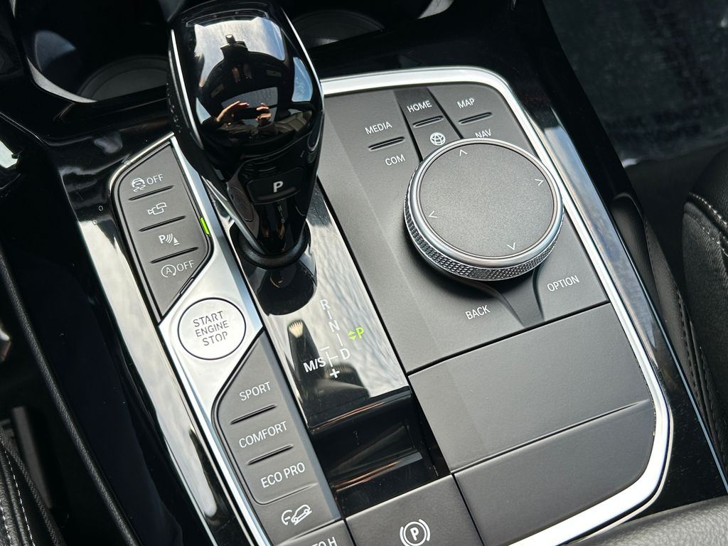 Thumbnail: 2023 BMW X3 - 27