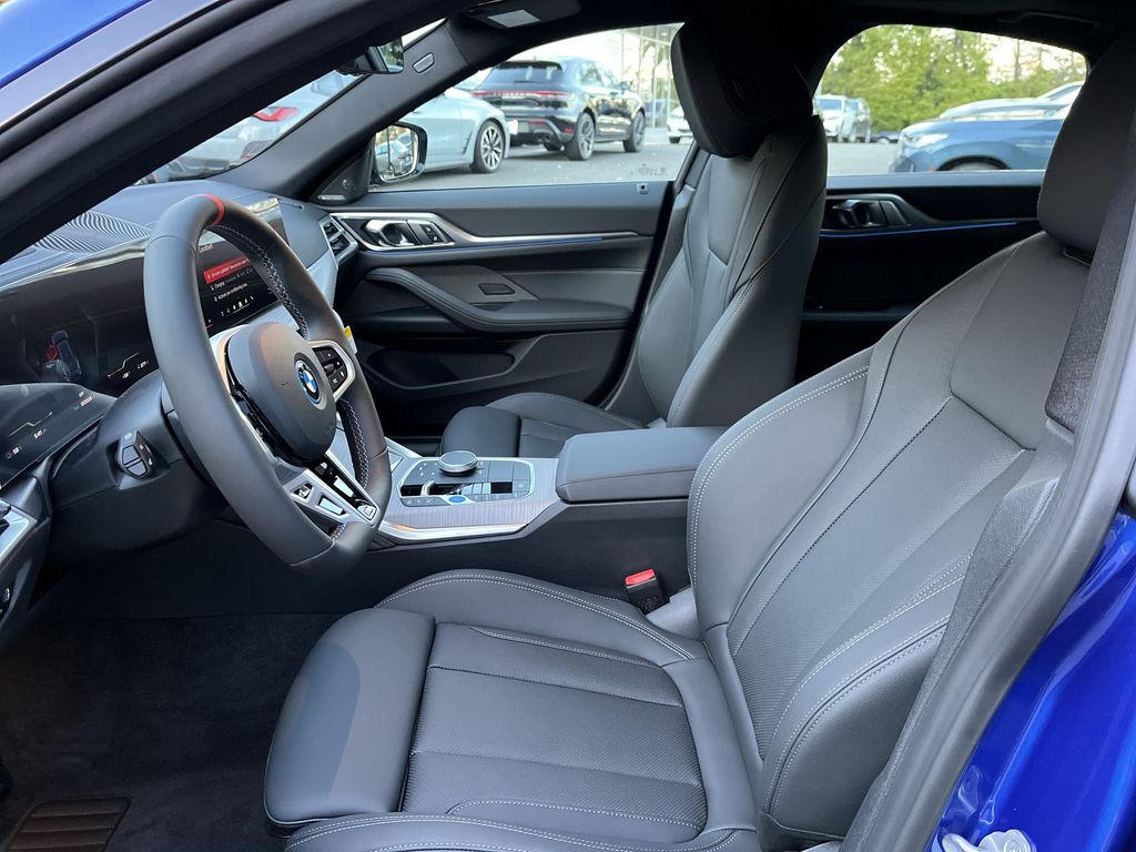 Thumbnail: 2025 BMW i4 - 11