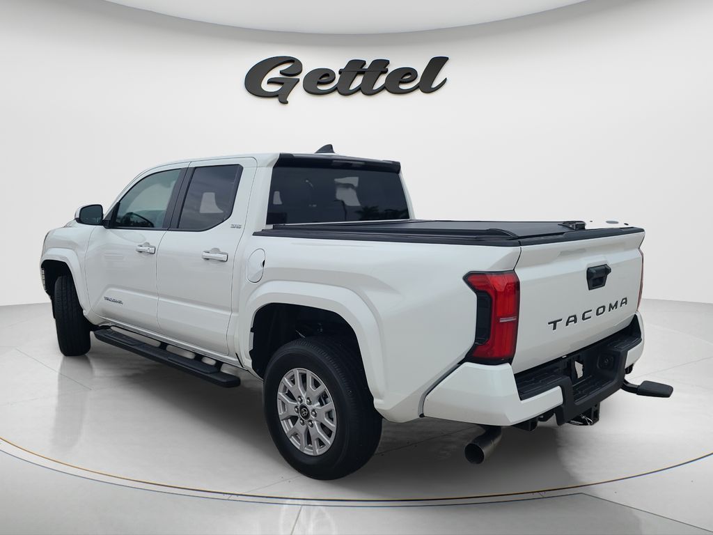 Certified Used 2025 White Toyota SR5 image 5