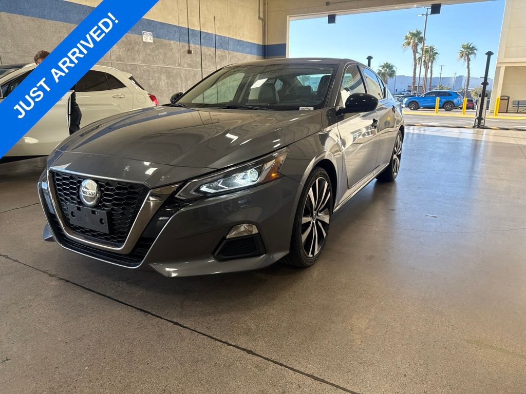 2019 Nissan Altima 2.5 SR FWD