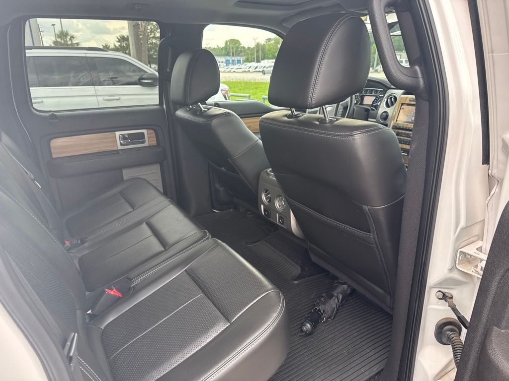 Used 2011 White Ford Lariat image 6