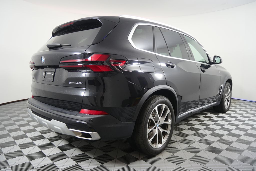 Thumbnail: 2025 BMW X5 - 3