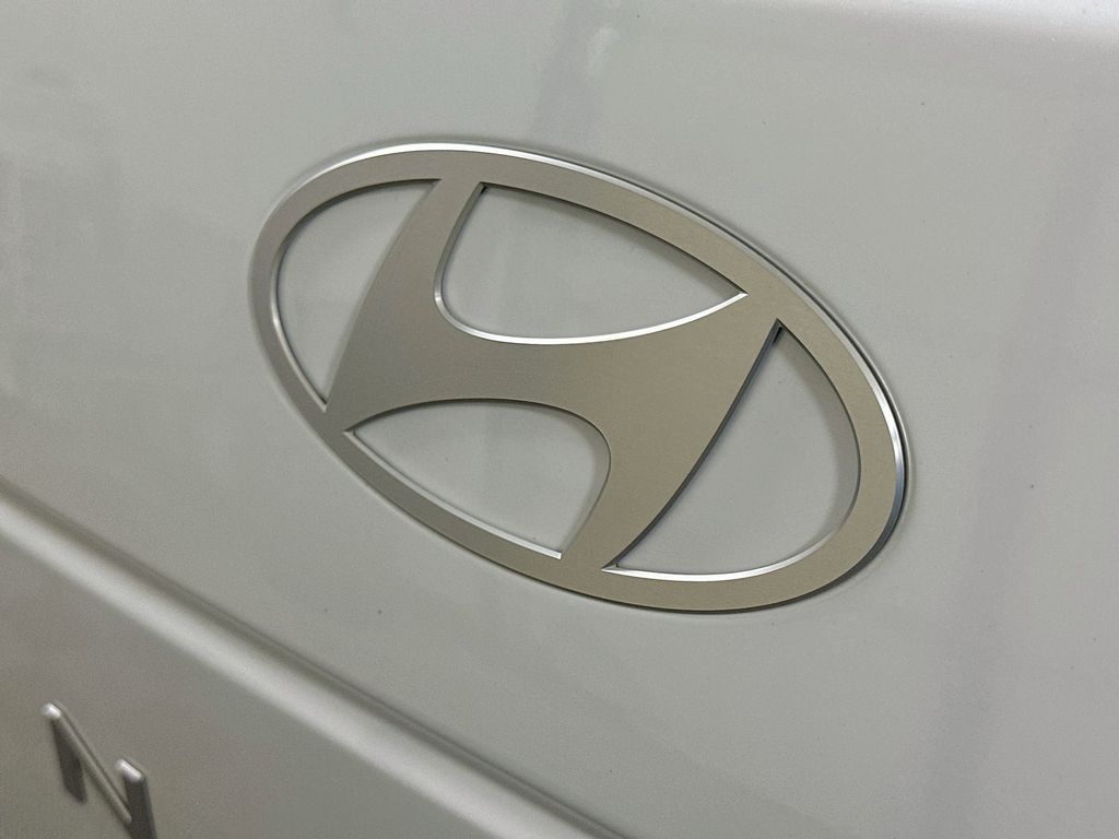 Thumbnail: 2027 Hyundai Santa Fe - 20