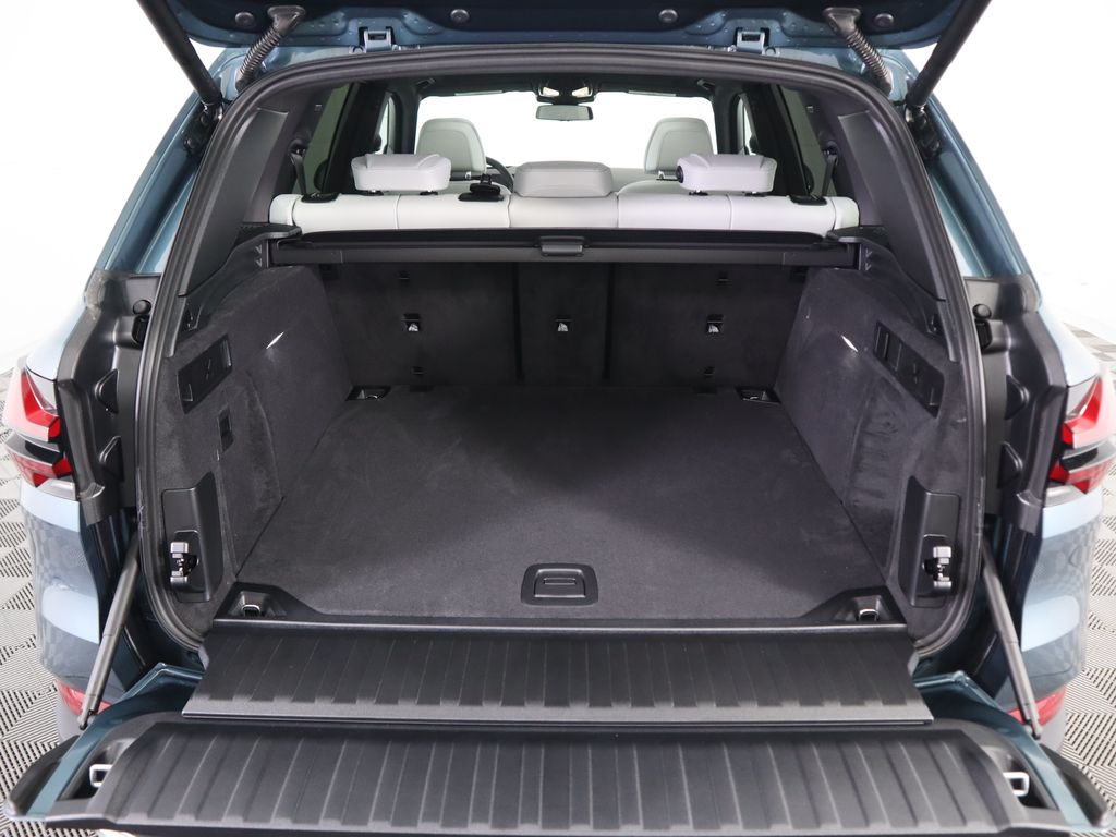 Thumbnail: 2026 BMW X5 - 29