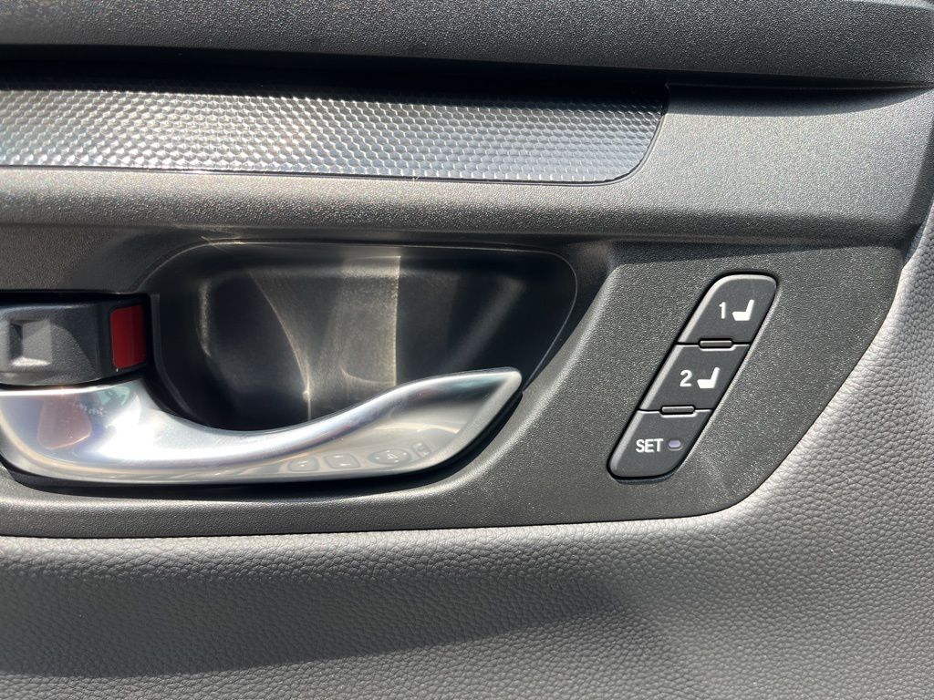 Thumbnail: 2026 Honda CR-V - 6