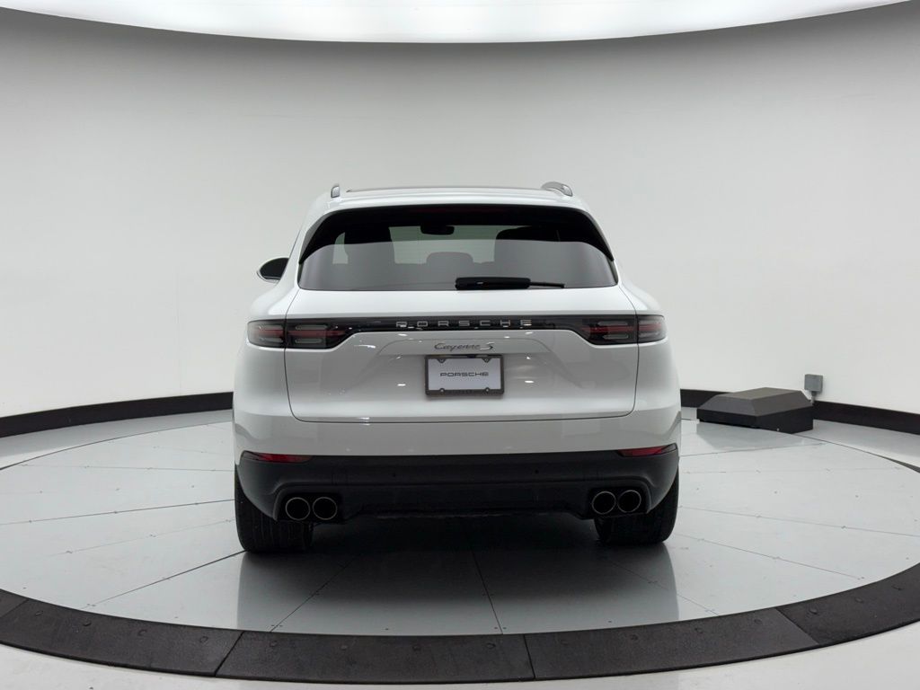 2021 Porsche Cayenne S 8