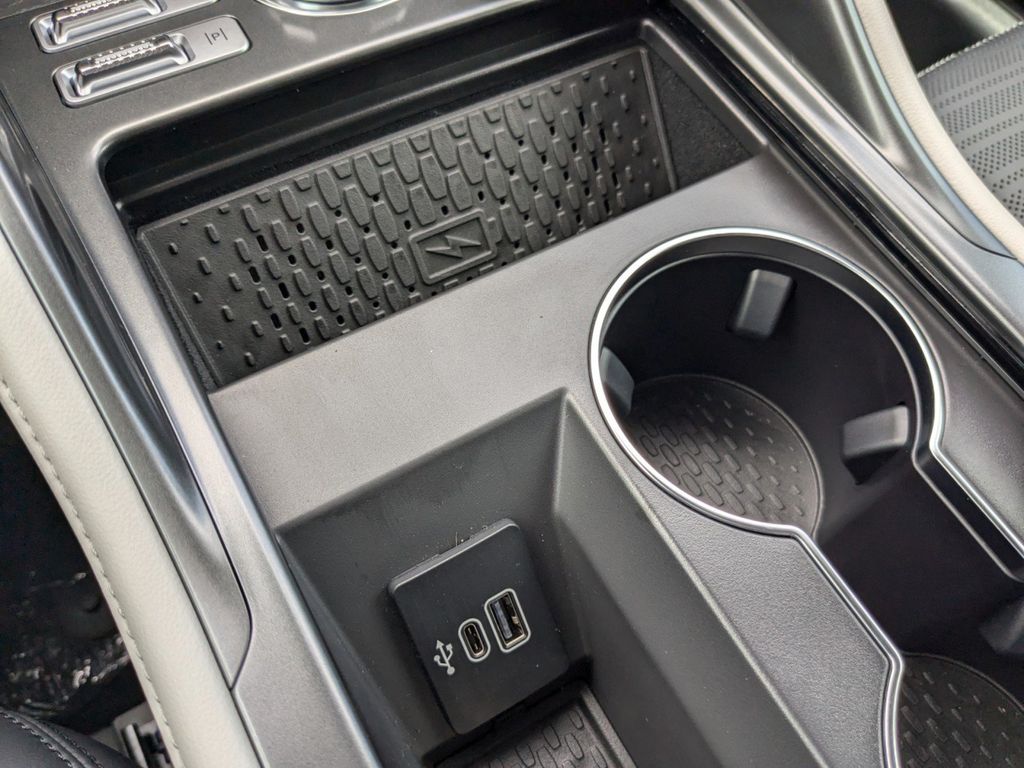 2025 Lincoln Nautilus Hybrid Reserve