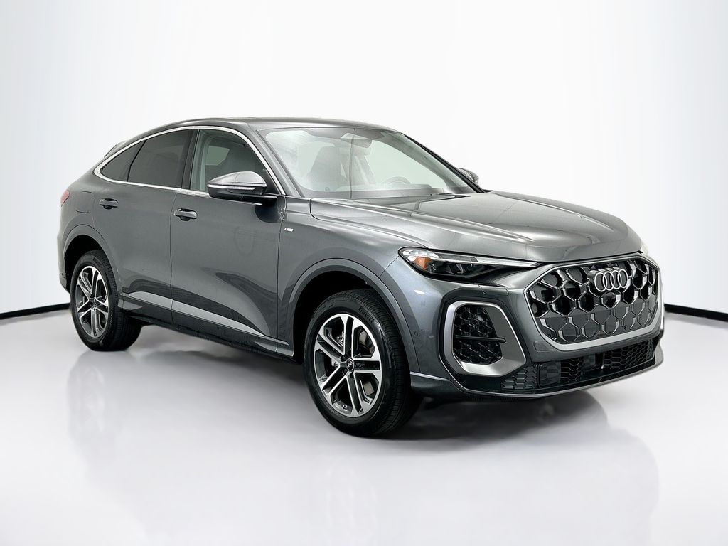 Thumbnail: 2025 Audi Q5 - 3
