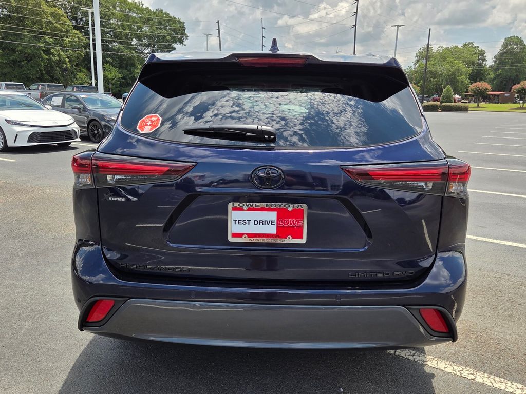 New 2026 Toyota Highlander SUV