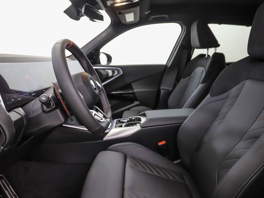 Thumbnail: 2026 BMW X3 - 11