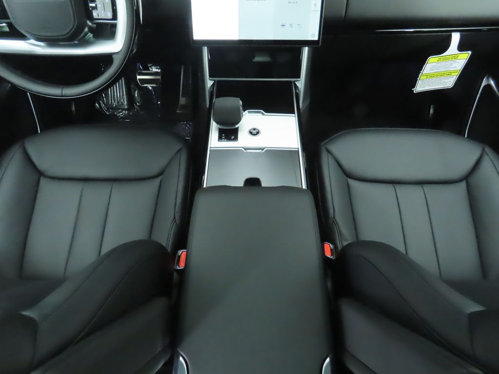 Thumbnail: 2025 Land Rover Range Rover - 17