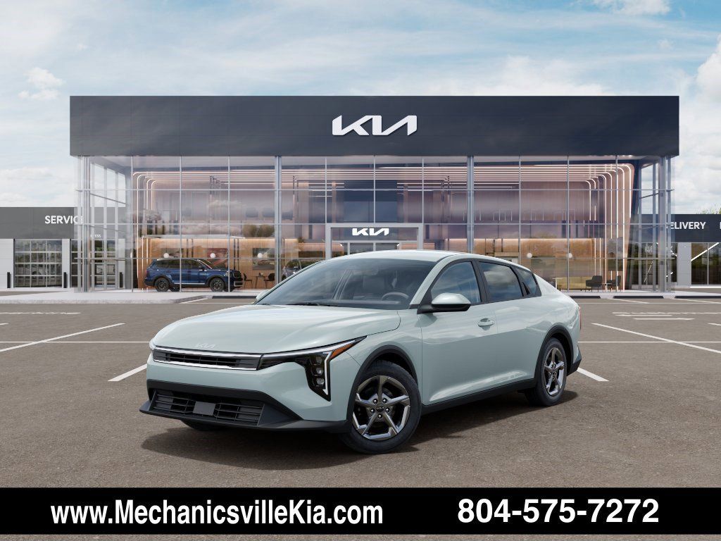 2026 Kia K4 LXS FWD