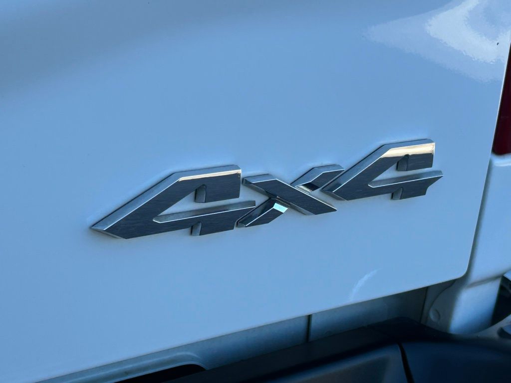 Used 2024 White Ram Big Horn image 52