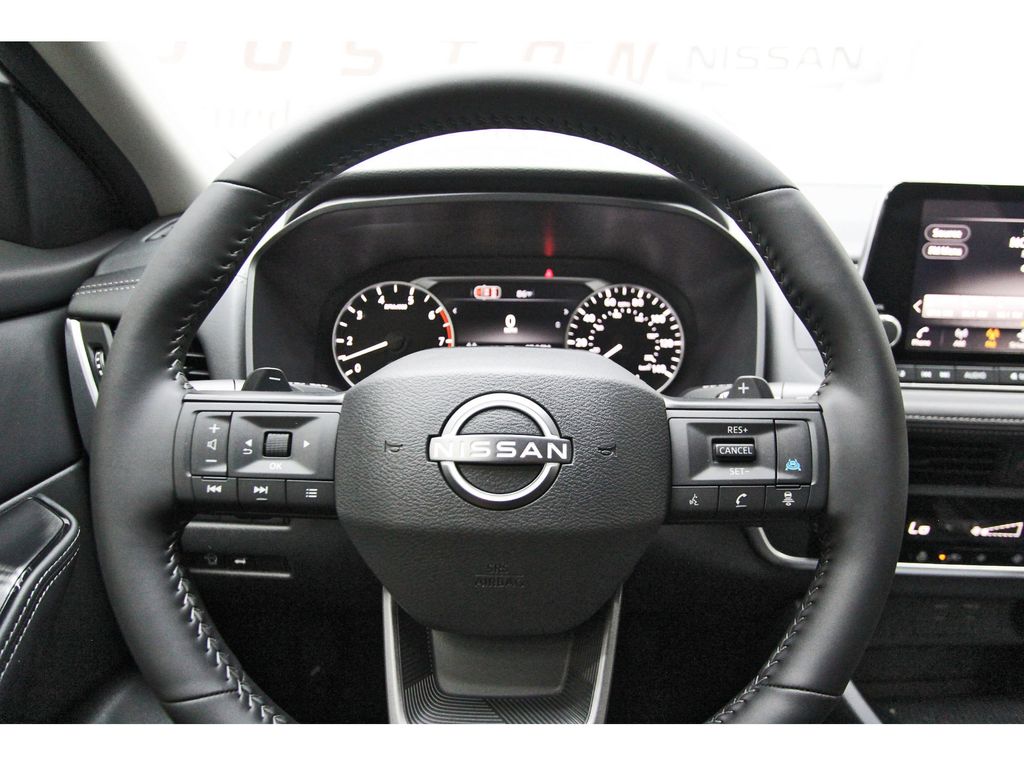 2026 Nissan Rogue SV - 10