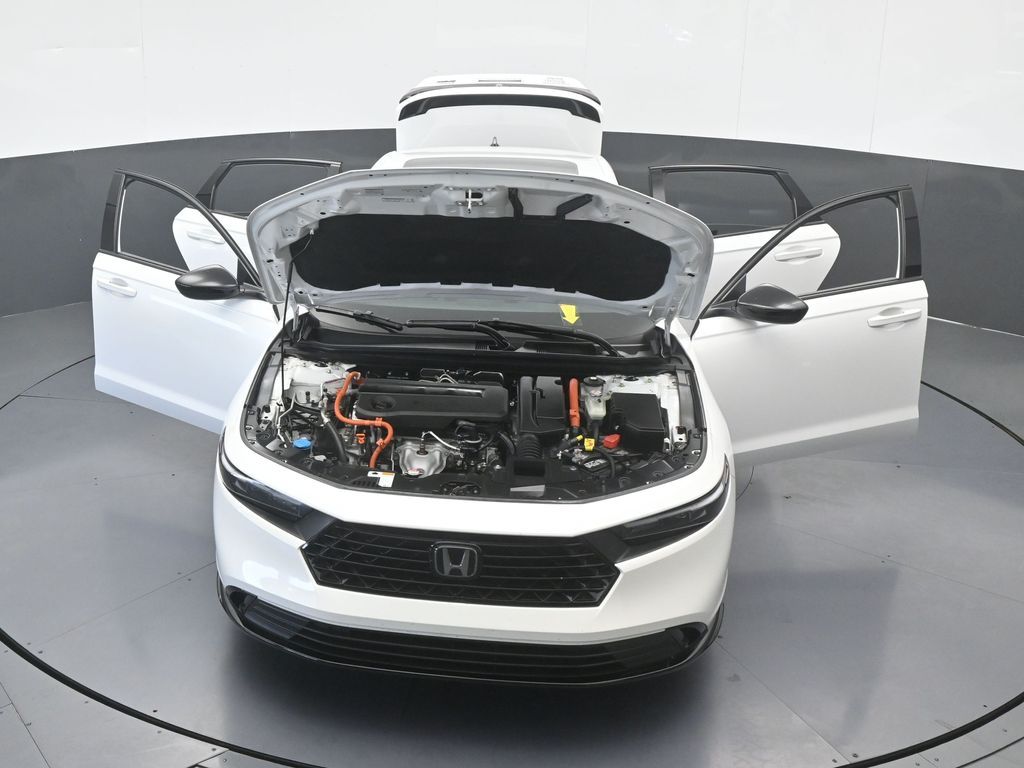 Used 2025 White Honda Sport-L image 71