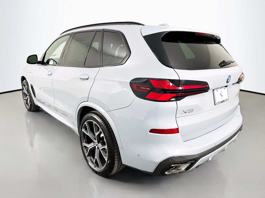 Thumbnail: 2026 BMW X5 - 7