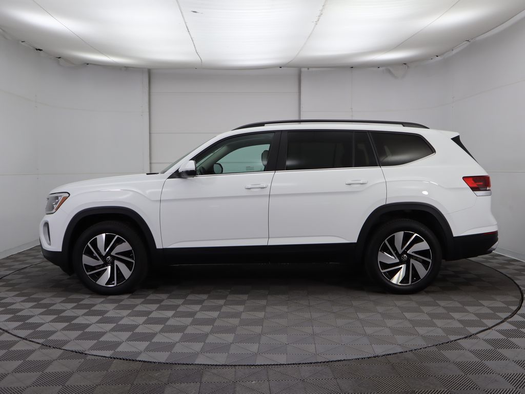 2025 Volkswagen Atlas SE 9