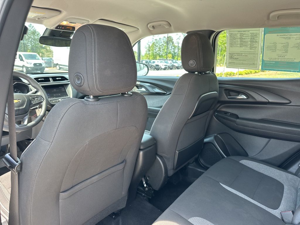 2022 Summit White Chevrolet Trailblazer LS AWD SUV