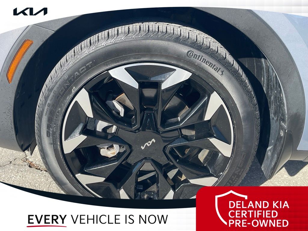 Used 2025 Kia Sorento SUV