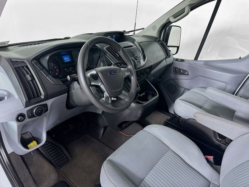 Used 2015 White Ford XLT image 28