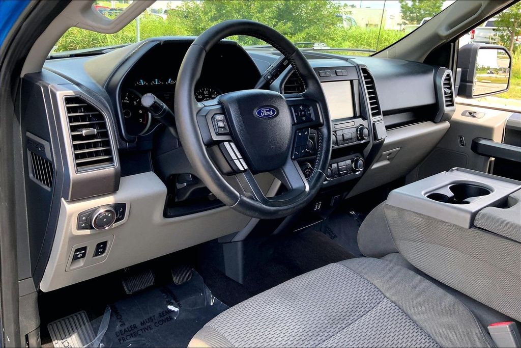Used 2019 Blue Ford XLT image 13