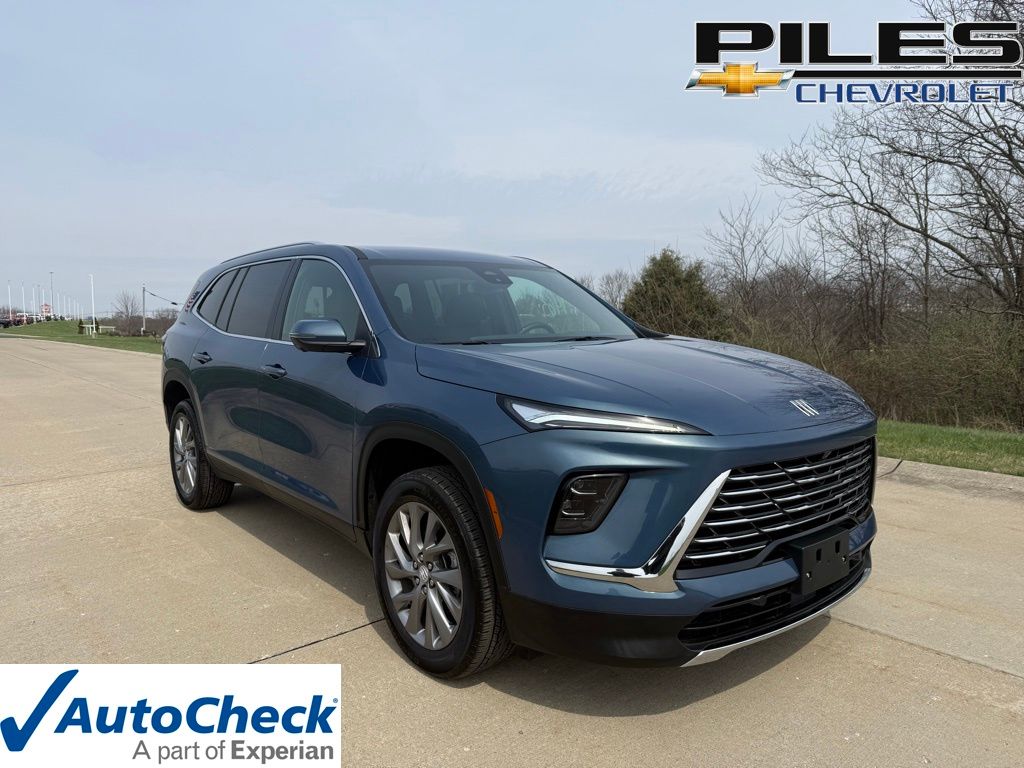 2025 Buick Enclave Preferred FWD