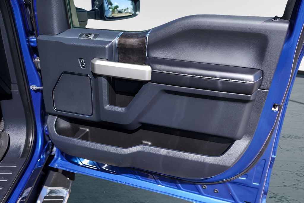 Used Car 2022 Ford F-350sd  Lariat For Sale Under $60,000 In Austin, Texas