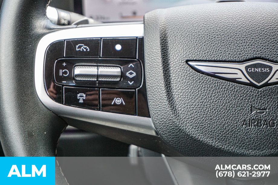 Used 2025 Silver Genesis 2.5T image 29
