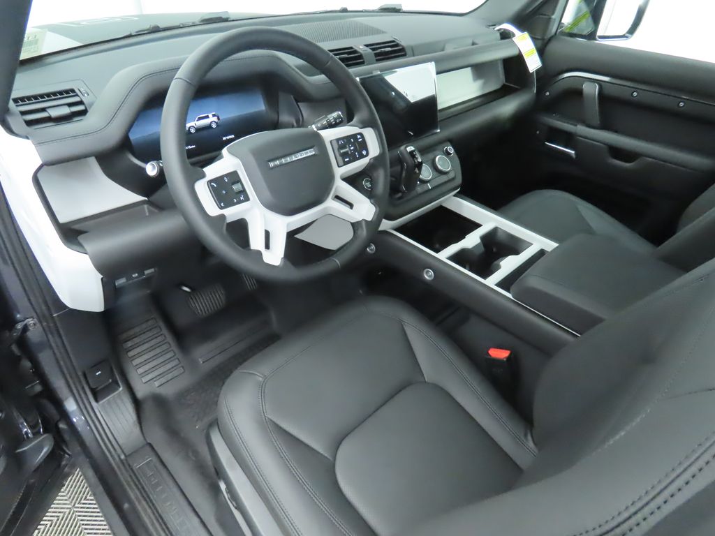 Thumbnail: 2025 Land Rover Defender - 10