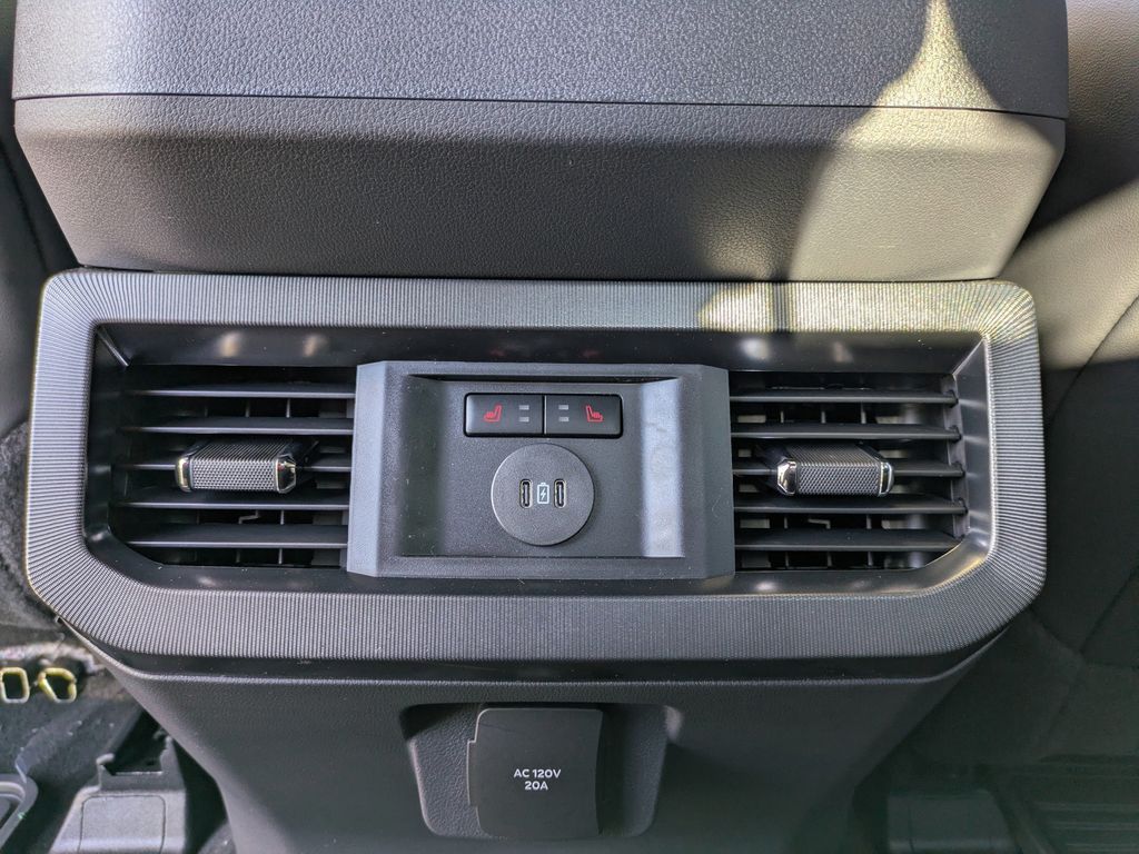 2026 Ford F-350 Super Duty Platinum