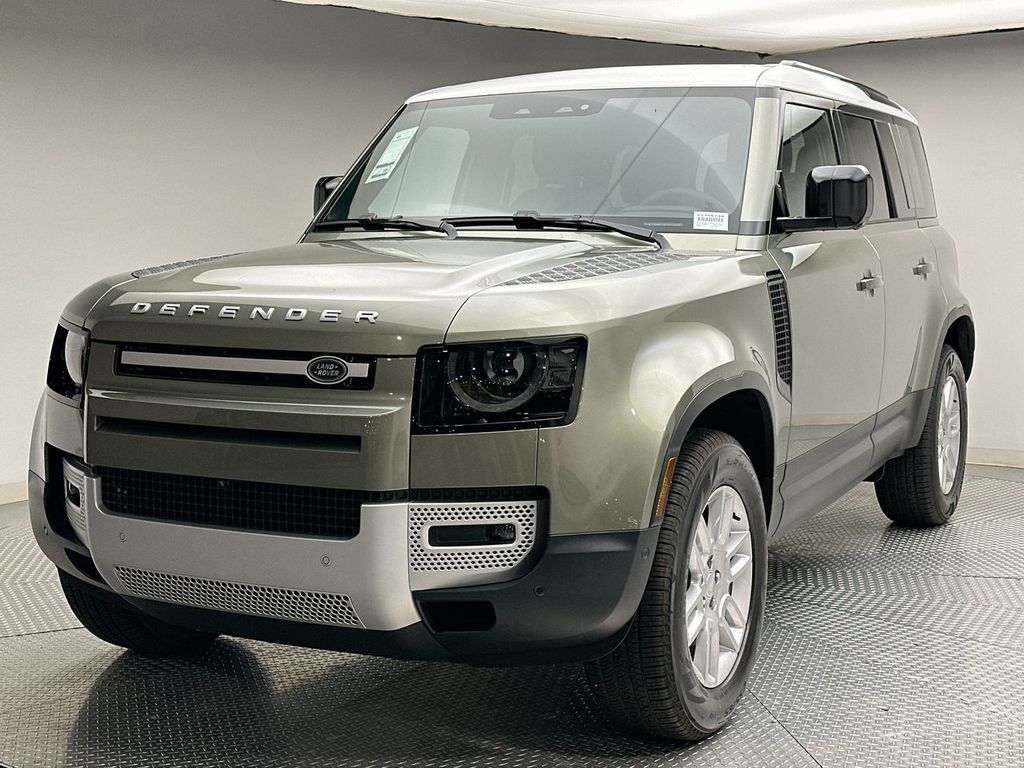 2025 Land Rover Defender 110 -
                Paramus, NJ