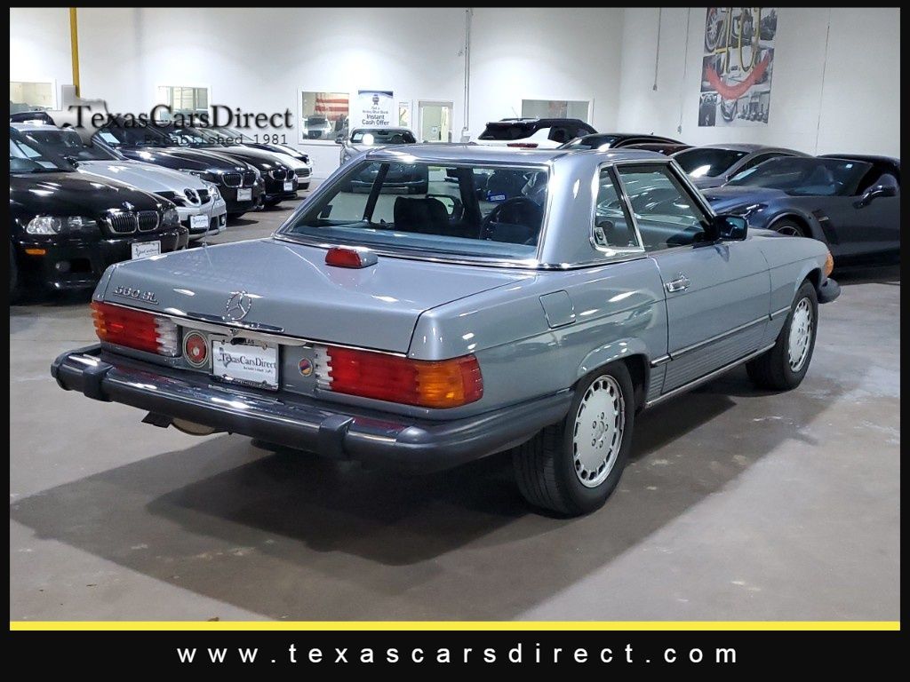 1987 Mercedes-Benz 500-Class 560 SL 10