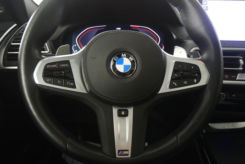 Thumbnail: 2023 BMW X3 - 18