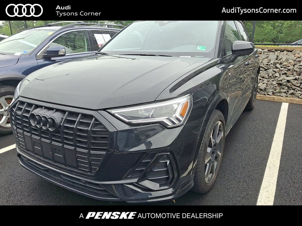 Thumbnail: 2025 Audi Q3 - 1