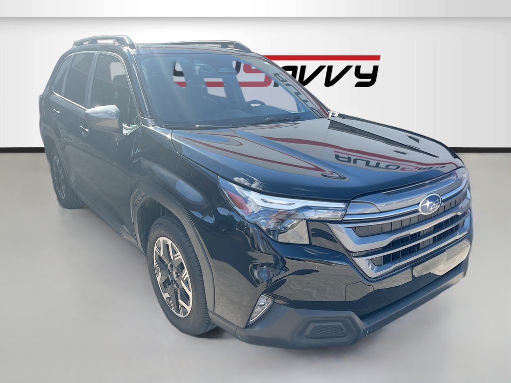 2025 Subaru Forester Premium's photo