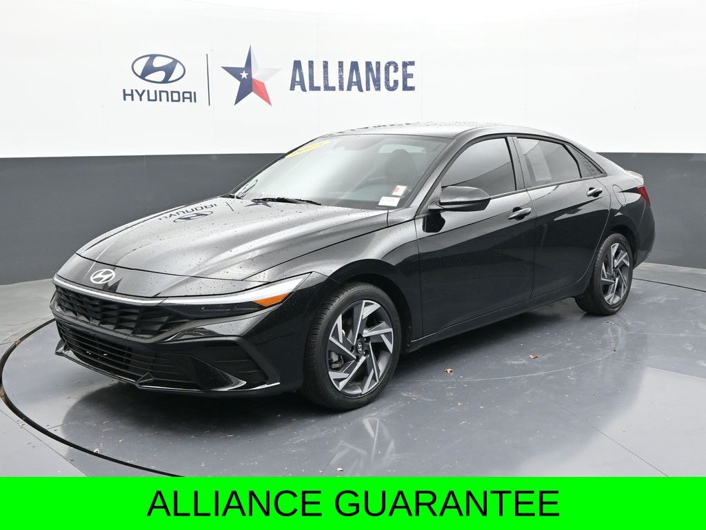 2025 Hyundai Elantra SEL Sport FWD