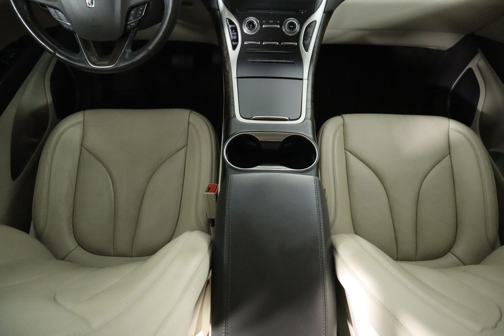 2016 Lincoln MKX Reserve 16