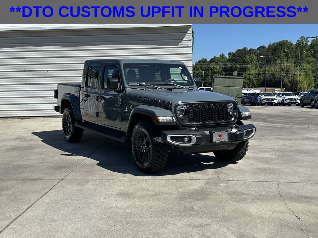Anvil Clearcoat 2025 Jeep Gladiator High Tide Crew Cab 4WD Pickup Truck Four-Wheel Drive Automatic