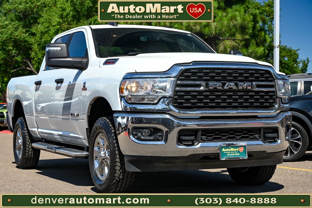 Bright White Clearcoat 2024 RAM 2500 Pickup Truck Four-Wheel Drive 6-Speed Automatic