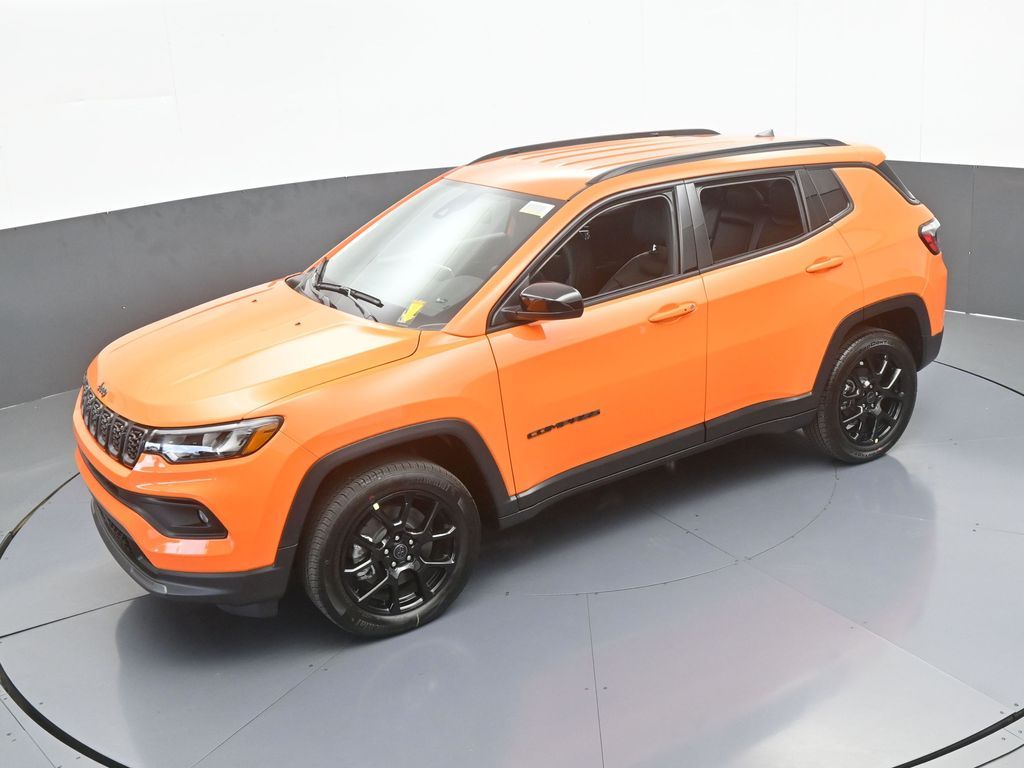 New 2026 Joose Jeep Latitude image 40