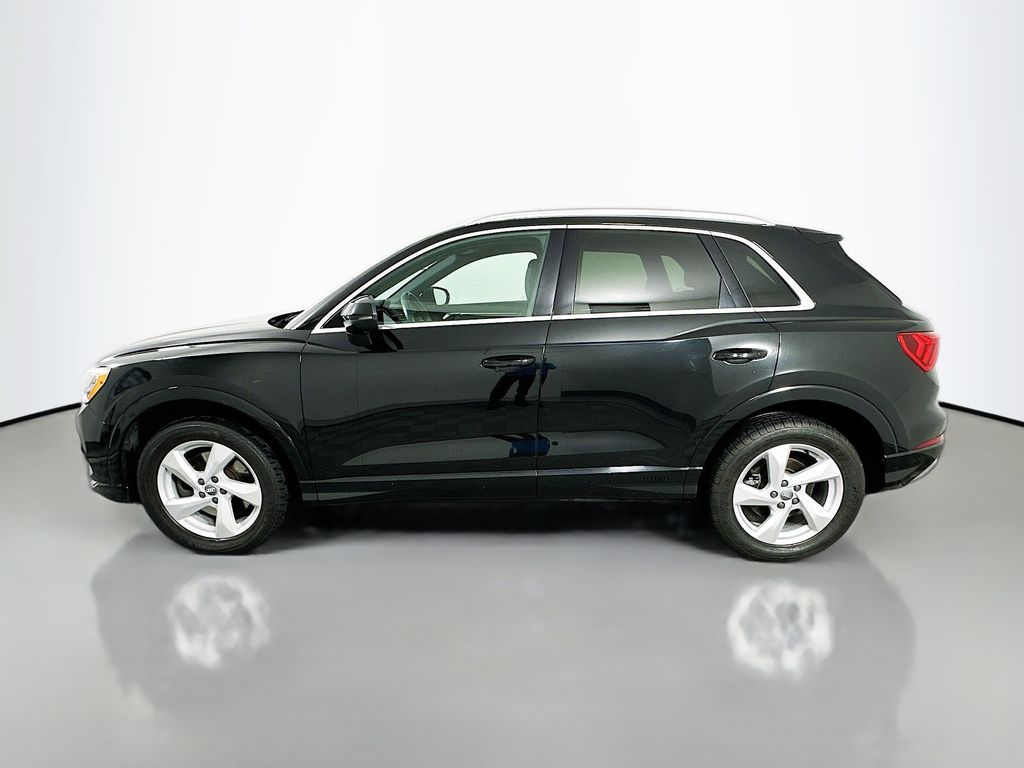 Thumbnail: 2019 Audi Q3 - 8