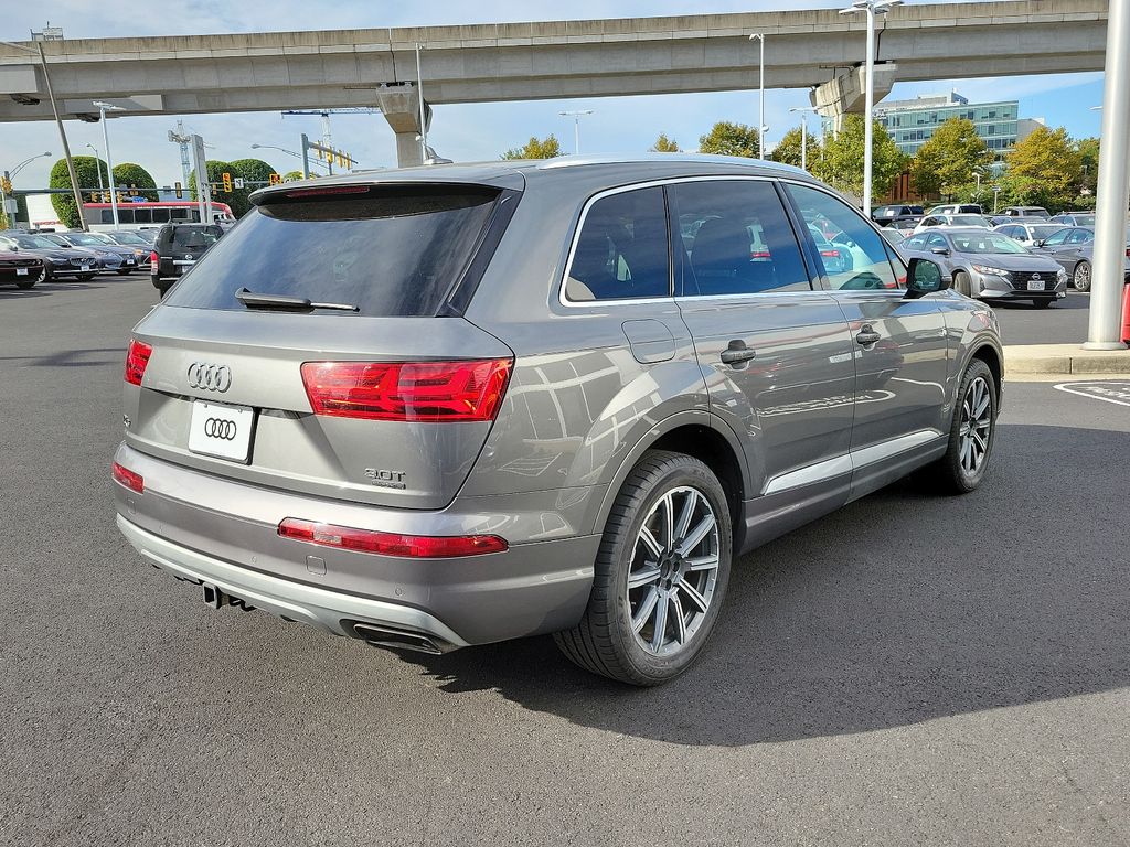 2017 Audi Q7 Premium 4