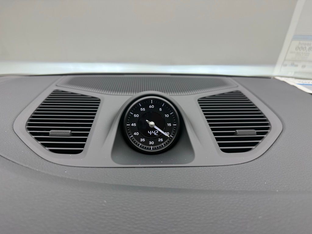 Thumbnail: 2026 Porsche  - 19